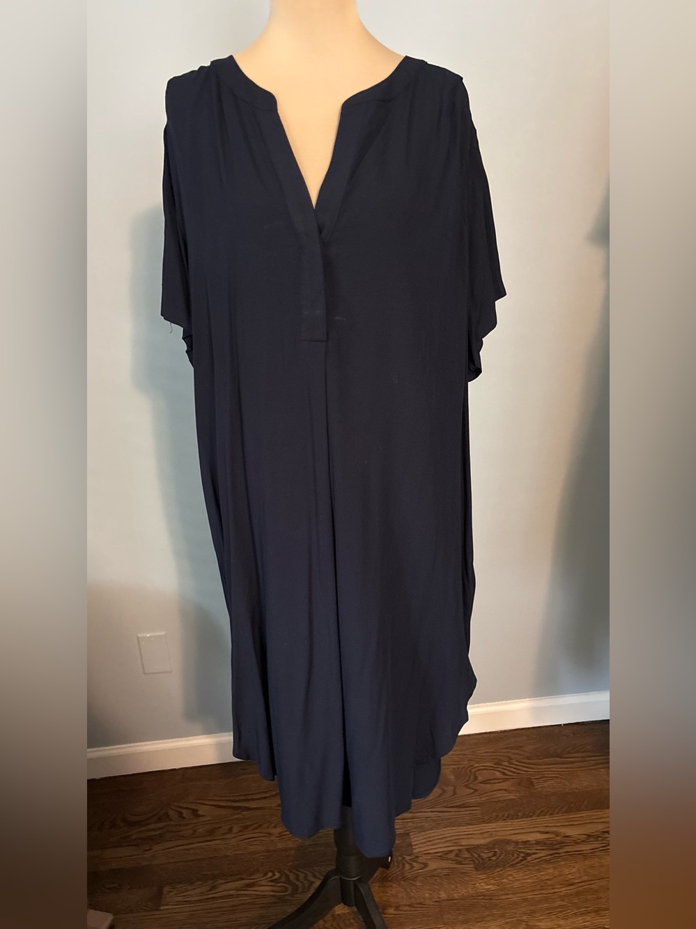 Jones & Co Navy V-Neck Women's Tunic Dress